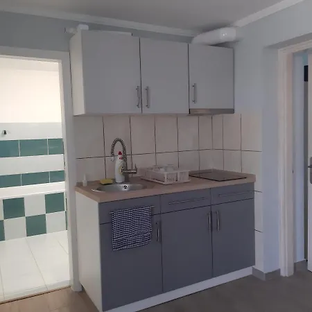 Apartment Alfa Szallashely *