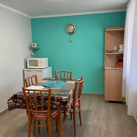 Alfa Szallashely Apartment
